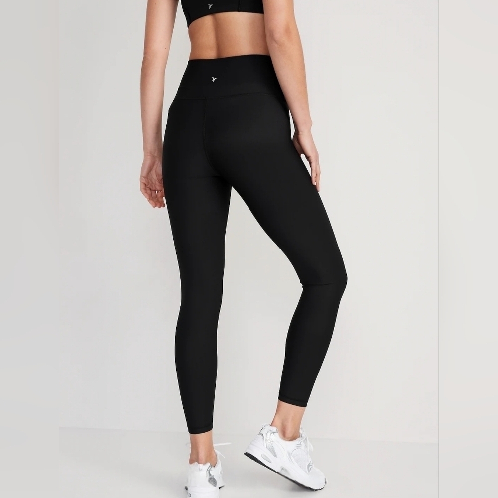 NWT | Old Navy | High-Waisted PowerSoft 7/8 Leggings | Size: M | Blackjack - Picture 3 of 13